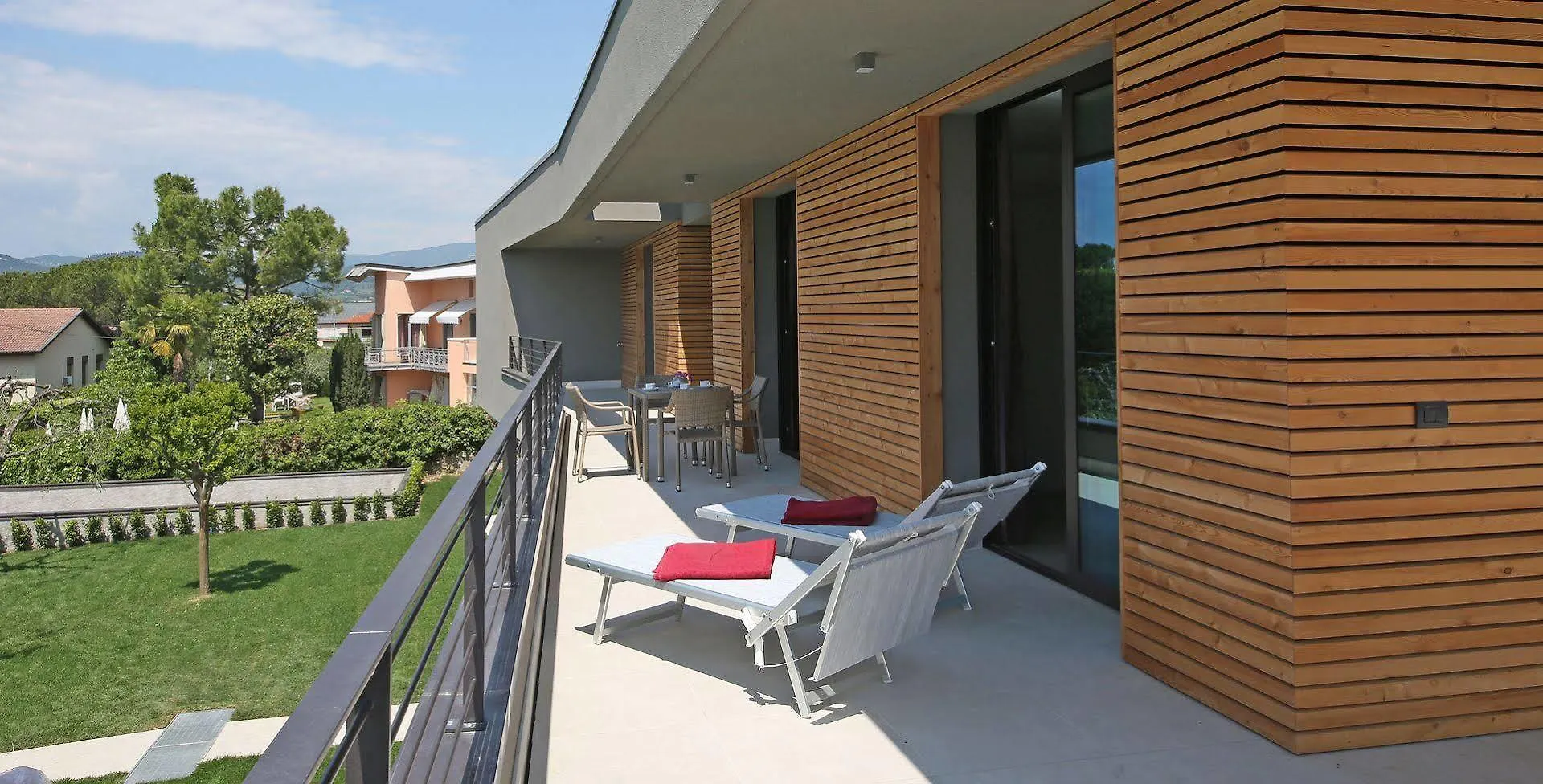Villa T14 Bardolino Apartment
